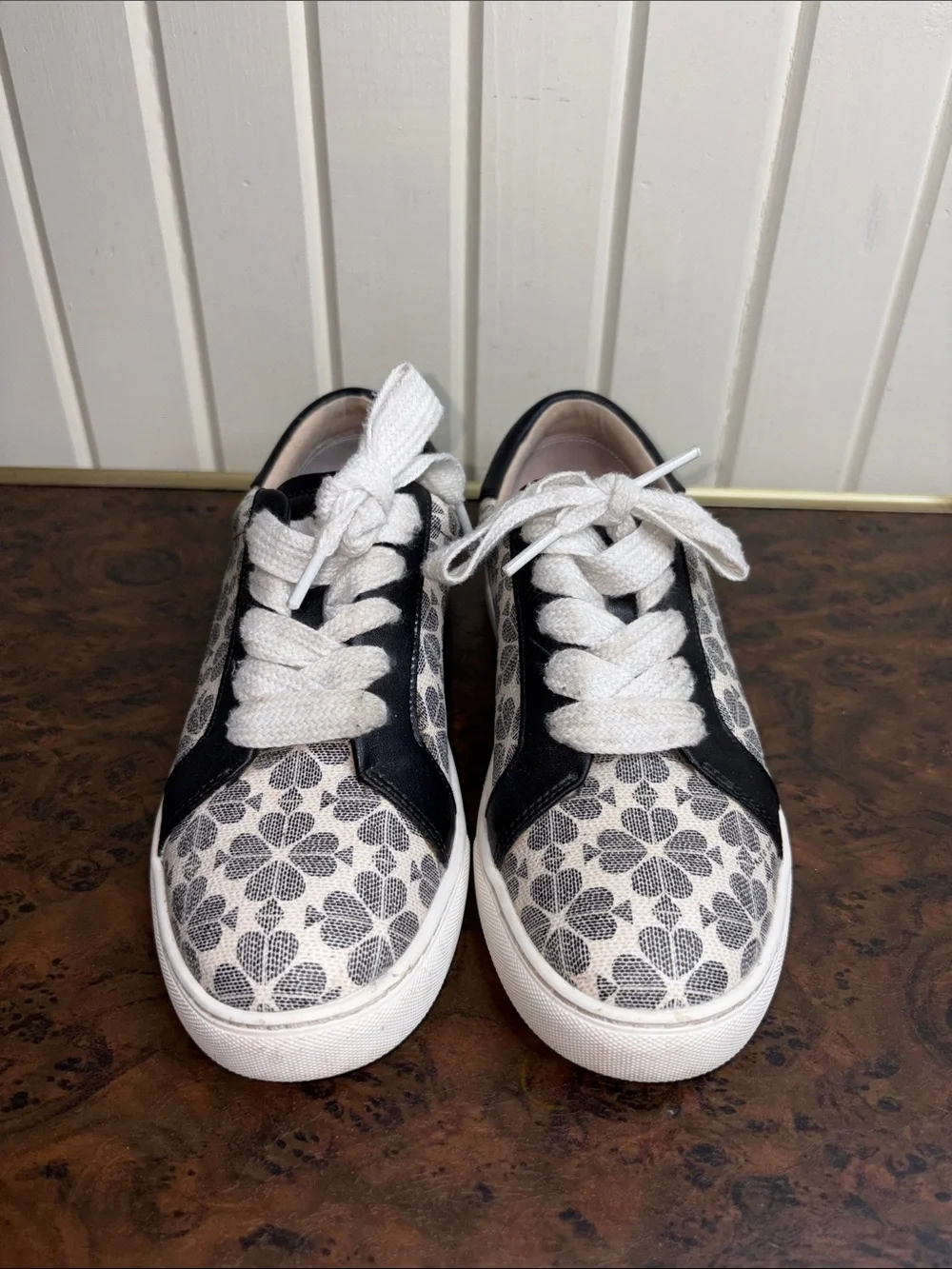 kate spade great preowned